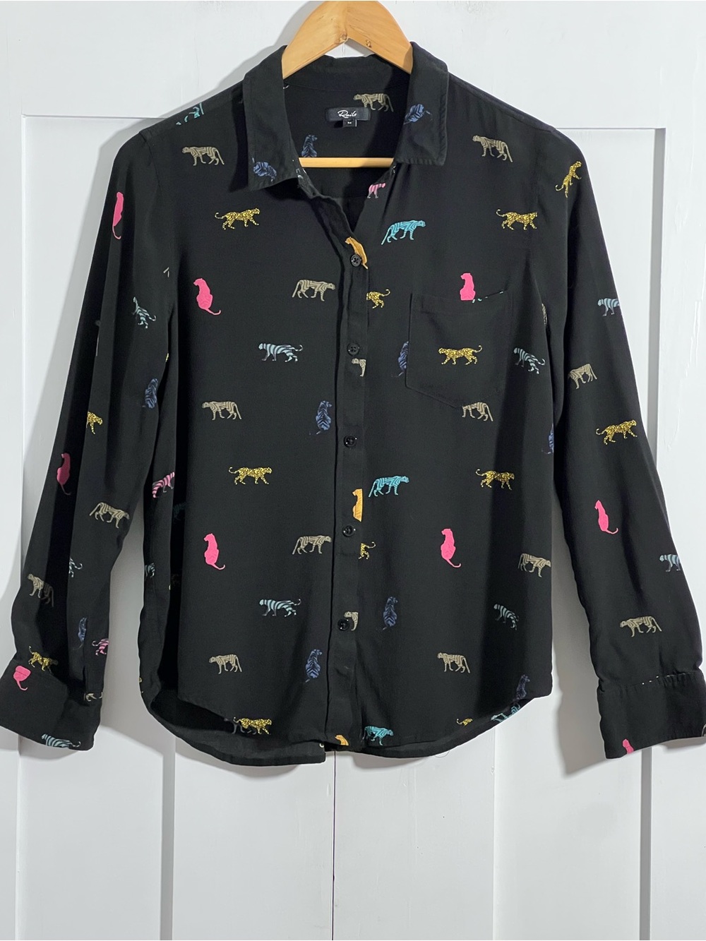 Rails Kathryn Wildcat Tiger Print Button Down Shirt Black Size M